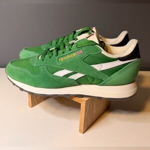 Reebok Classic Green and White Athletic Shoes